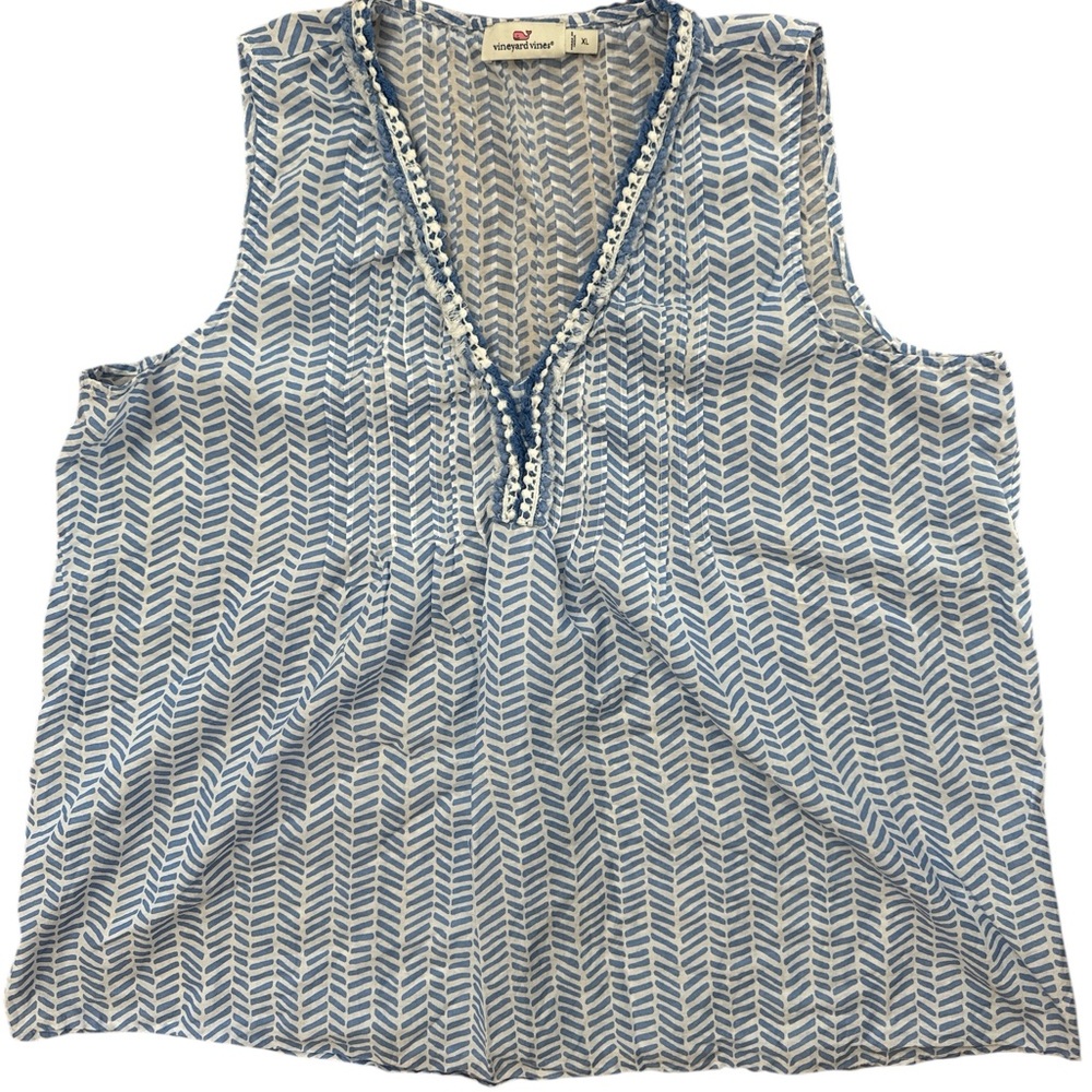 Vineyard Vines Women’s Blue & White Tank Top Style Blouse Thin‎ Loose Fitting